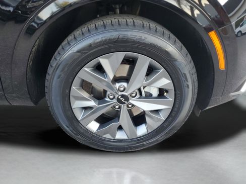 Certified 2023 Kia Sportage SX image 6