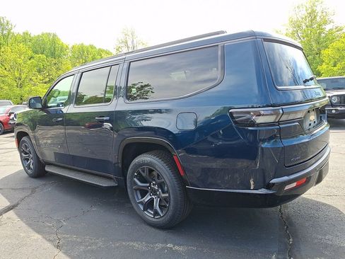 New 2026 Jeep Grand Wagoneer L Limited AWD/4WD image 3