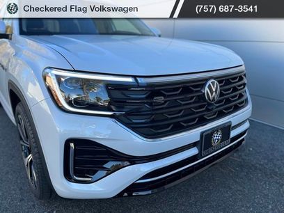 New 2026 Volkswagen Atlas SEL Premium R-Line