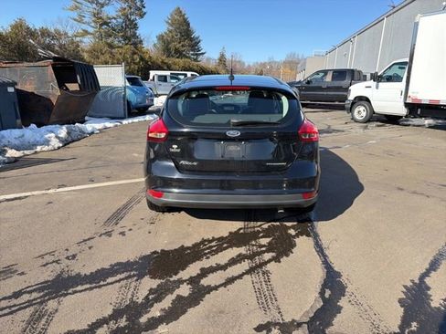 Used 2017 Ford Focus Titanium w/ Titanium Technology Package image 6