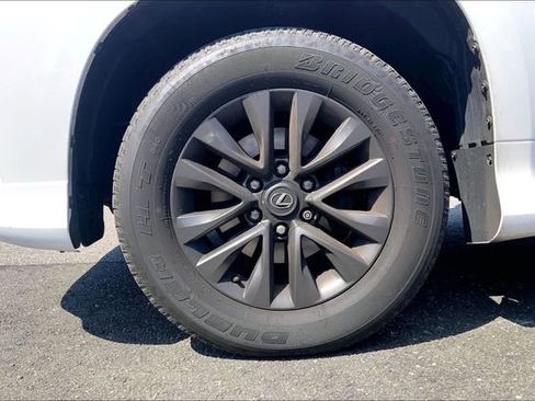Used 2020 Lexus GX 460 Premium w/ Premium Package AWD/4WD image 5