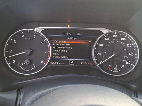 Used 2024 Nissan Sentra SV w/ Trunk Package image 18