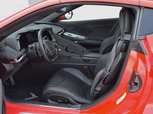 Used 2025 Chevrolet Corvette Stingray Coupe w/ Z51 Performance Package RWD image 26