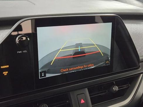 Certified 2024 Lexus UX 250h FWD image 36