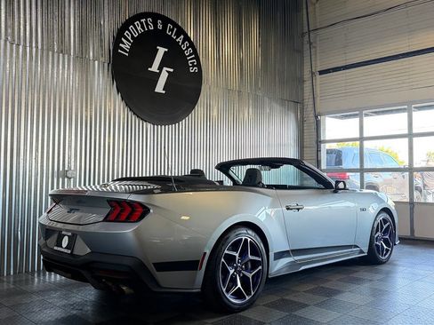 Used 2024 Ford Mustang GT Premium w/ GT Performance Package RWD image 5