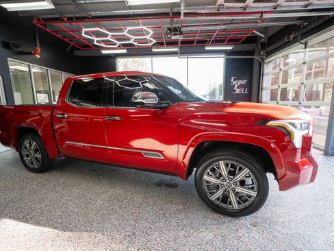 Used 2022 Toyota Tundra Capstone image 5
