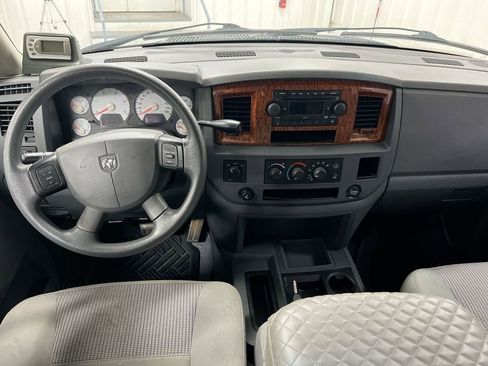 Used 2006 Dodge Ram 3500 Truck SLT w/ Protection Group AWD/4WD image 10