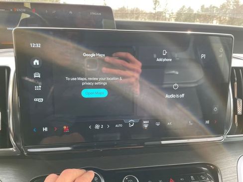 Certified 2025 Ford Expedition Max Platinum image 32