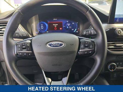 Certified 2022 Ford Escape Titanium FWD image 13