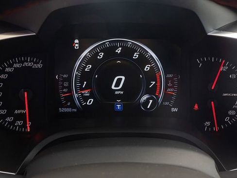 Used 2019 Chevrolet Corvette Z06 image 21