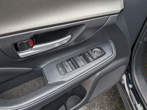 Certified 2024 Toyota Grand Highlander XLE image 17