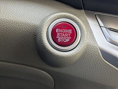 Used 2014 Honda Accord EX image 9