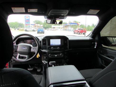 Used 2021 Ford F150 XLT w/ Equipment Group 301A Mid image 11