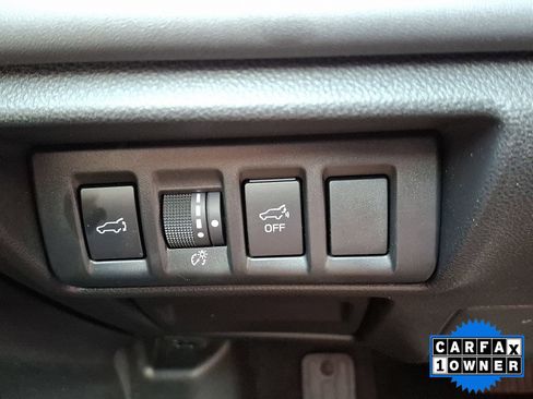 Certified 2025 Subaru Outback Limited AWD/4WD image 24
