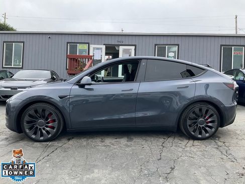 Used 2022 Tesla Model Y Performance AWD/4WD image 5