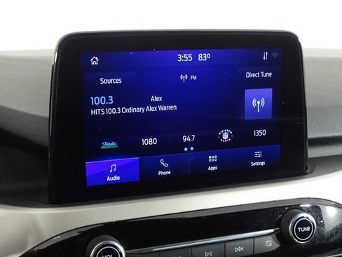 Used 2022 Ford Escape SE image 32