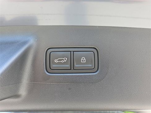 New 2025 Hyundai Santa Fe Limited image 9