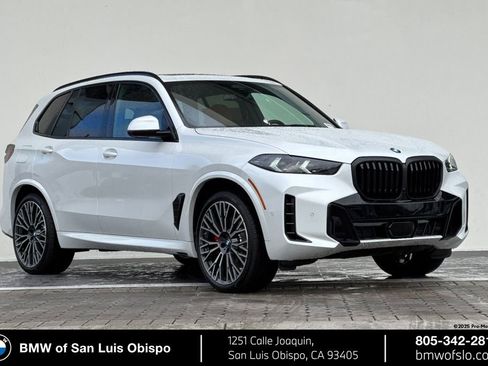 New 2026 BMW X5 xDrive40i w/ M Sport Package image 1