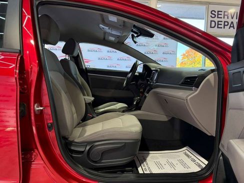 Used 2020 Hyundai Elantra SEL FWD image 54