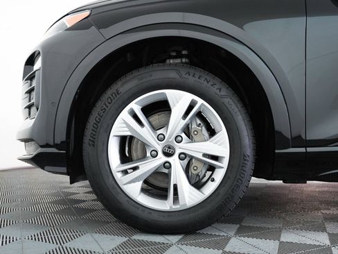 Certified 2025 Audi Q6 e-tron Premium w/ Convenience Package image 4