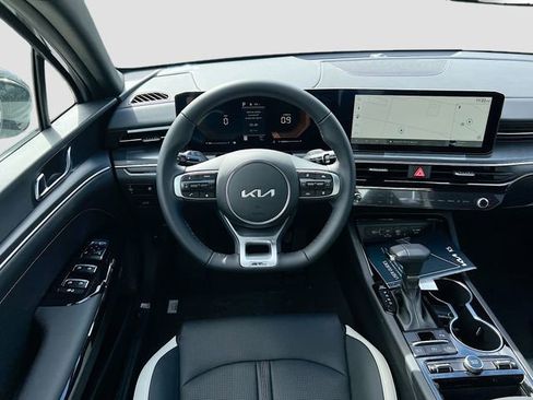 New 2026 Kia K5 GT-Line image 24