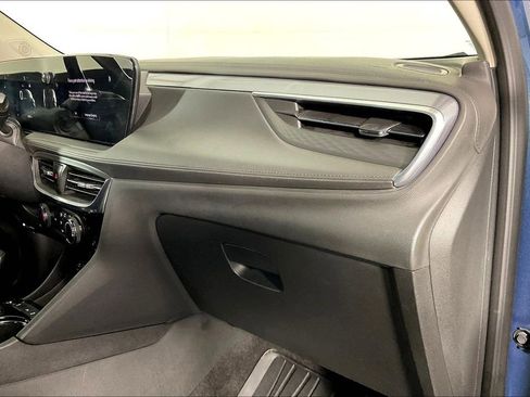 Used 2024 Buick Encore GX Sport Touring image 22