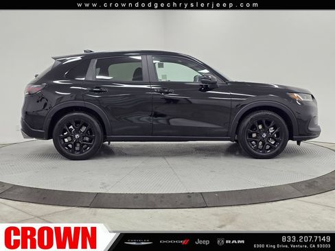 Used 2025 Honda HR-V Sport image 8