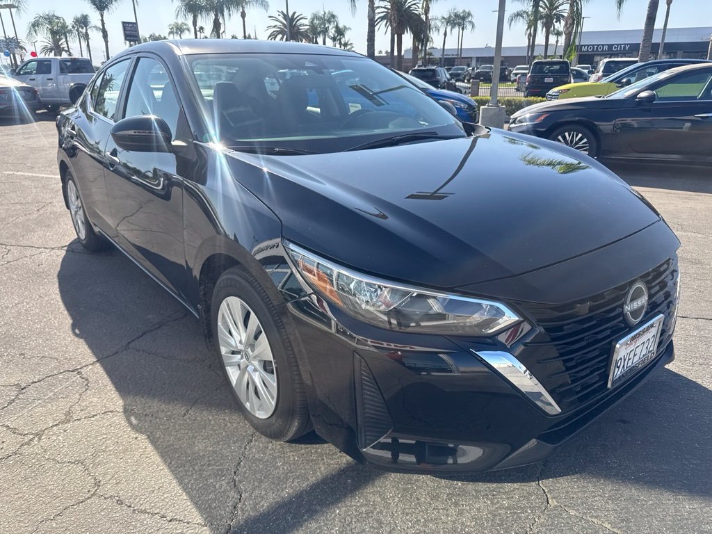 Used 2025 Nissan Sentra S FWD image 5