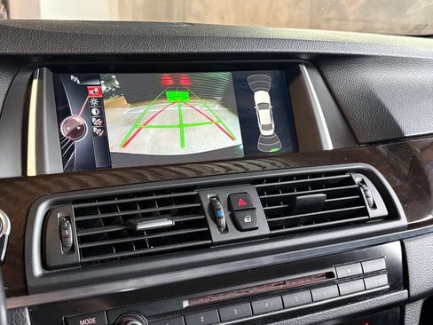 Used 2015 BMW 528i xDrive Sedan AWD/4WD image 24