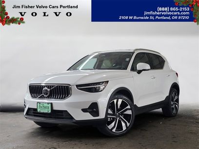 Certified 2023 Volvo XC40 B5 Ultimate w/ Protection Package Premier