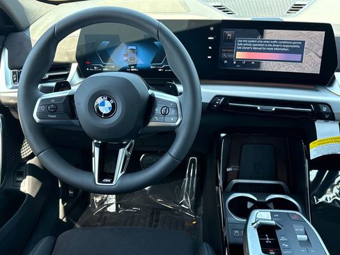 New 2026 BMW X2 xDrive28i w/ Technology Package AWD/4WD image 19