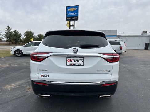 Used 2018 Buick Enclave Premium w/ Trailering Package image 11