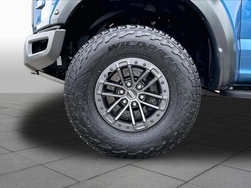 Used 2019 Ford F150 Raptor w/ Equipment Group 802A Luxury AWD/4WD image 10