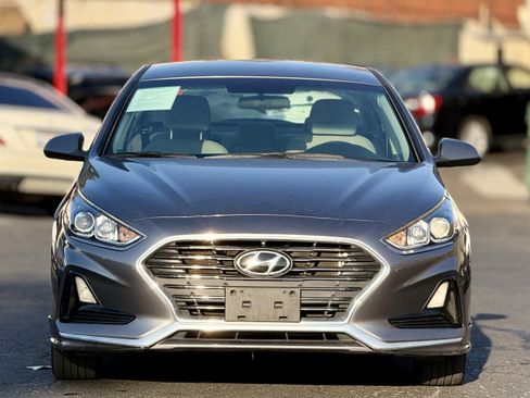 Used 2018 Hyundai Sonata SE FWD image 4