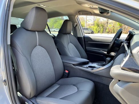 Used 2023 Toyota Camry LE image 24