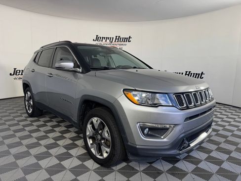 Used 2021 Jeep Compass Limited w/ Elite Interior Group AWD/4WD image 6