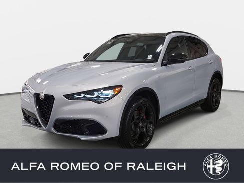 New 2025 Alfa Romeo Stelvio Sprint w/ Veloce Package image 1