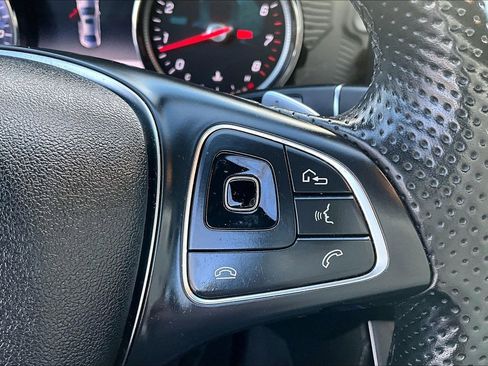 Used 2018 Mercedes-Benz E 300 4MATIC w/ Premium 1 Package image 12