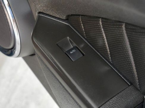 Used 2011 Ford Mustang GT Premium w/ Brembo Brake Pkg RWD image 47