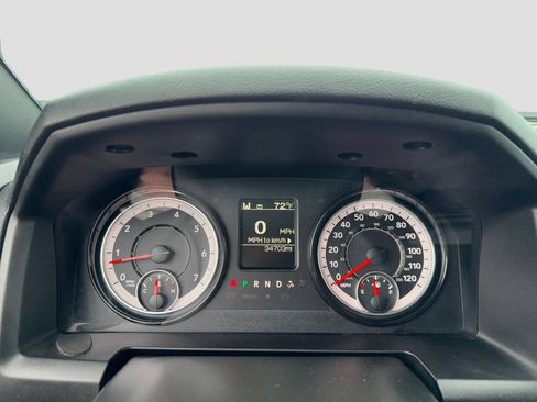 Used 2024 RAM 1500 Warlock AWD/4WD image 15