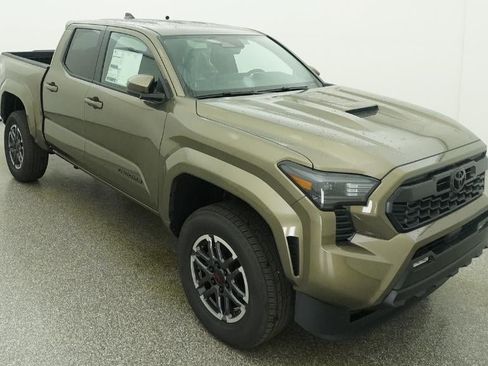 New 2026 Toyota Tacoma TRD Sport AWD/4WD image 13