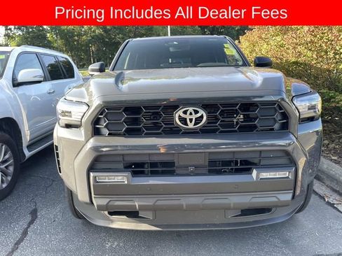 Used 2026 Toyota 4Runner TRD Off-Road Premium AWD/4WD image 12