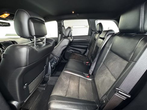 Used 2020 Jeep Grand Cherokee Altitude AWD/4WD image 21