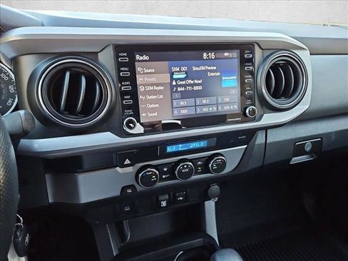 Used 2022 Toyota Tacoma SR5 image 15