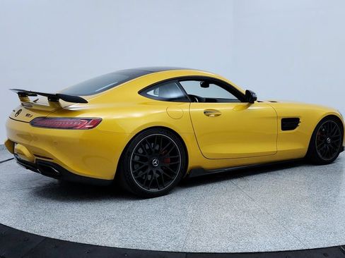 Used 2016 Mercedes-Benz AMG GT S w/ Exclusive Interior Package image 15