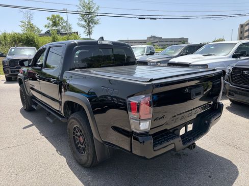 Used 2023 Toyota Tacoma TRD Pro AWD/4WD image 9