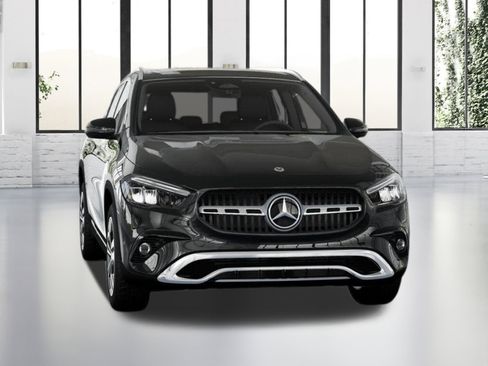 Certified 2025 Mercedes-Benz GLA 250 image 8