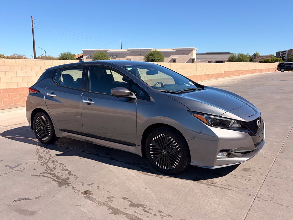 Used 2025 Nissan Leaf SV Plus FWD image 5