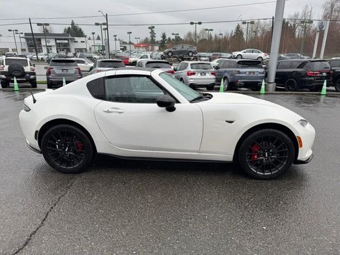 Used 2023 MAZDA MX-5 Miata Club image 6