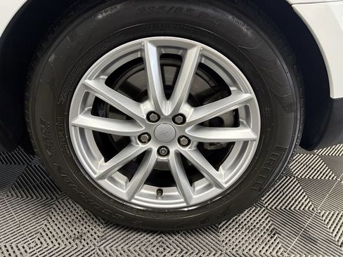 Used 2016 Land Rover Range Rover Sport SE image 13